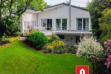 Haus Kirchen - 7 Zimmer, 198 m&sup2;, 369.000&euro; | Angebot:26885859