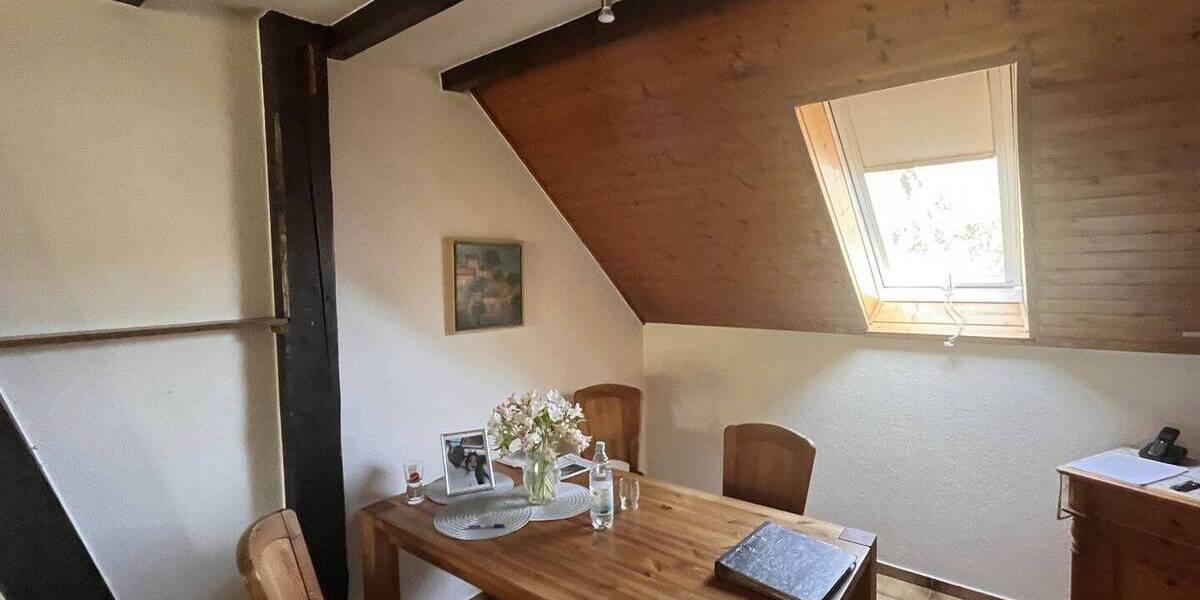 Doppelhaushälfte Breitscheid Gusternhain - 4 Zimmer, 105 m&sup2;, 135.000&euro; | Angebot:25667779