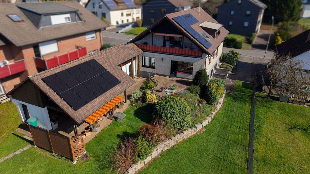 Mehrfamilienhaus, Wohnhaus Hamm/Sieg Sieg - 6 Zimmer, 190 m&sup2;, 395.000&euro; | Angebot:25691943