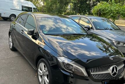 Mercedes-Benz A 180 124.000 km 15.400 &euro; Siegen 57078