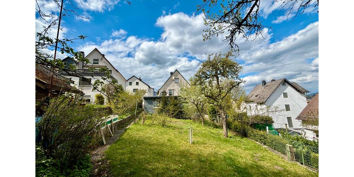 Einfamilienhaus Siegen Weidenau - 6.5 Zimmer, 150 m&sup2;, 295.000&euro; | Angebot:26710364