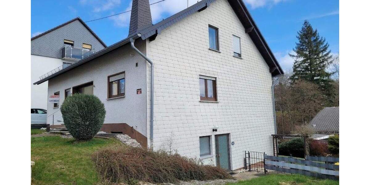 Mehrfamilienhaus, Wohnhaus Bad Marienberg - 6 Zimmer, 153 m&sup2;, 240.000&euro; | Angebot:25685046