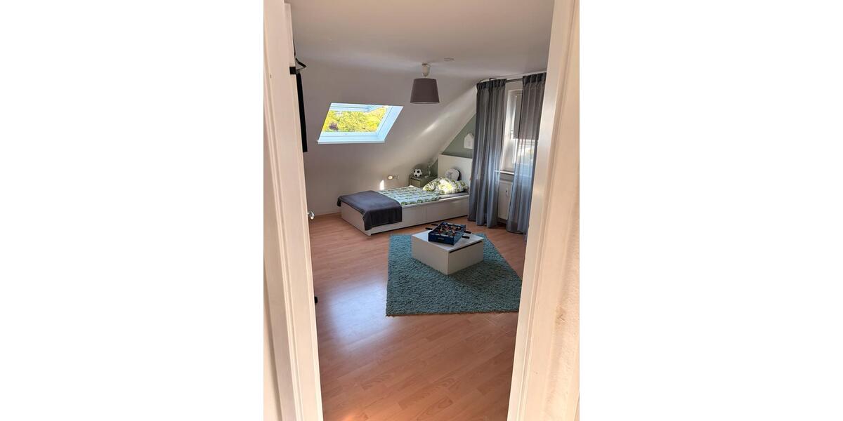 Dachgeschoßwohnung Betzdorf - 3 Zimmer, 73 m&sup2;, 750&euro; | Angebot:26669814
