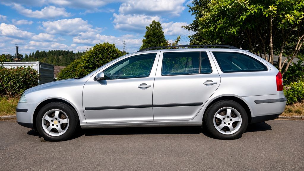 Skoda Octavia 136.000 km 5.300 &euro; Morsbach 51597