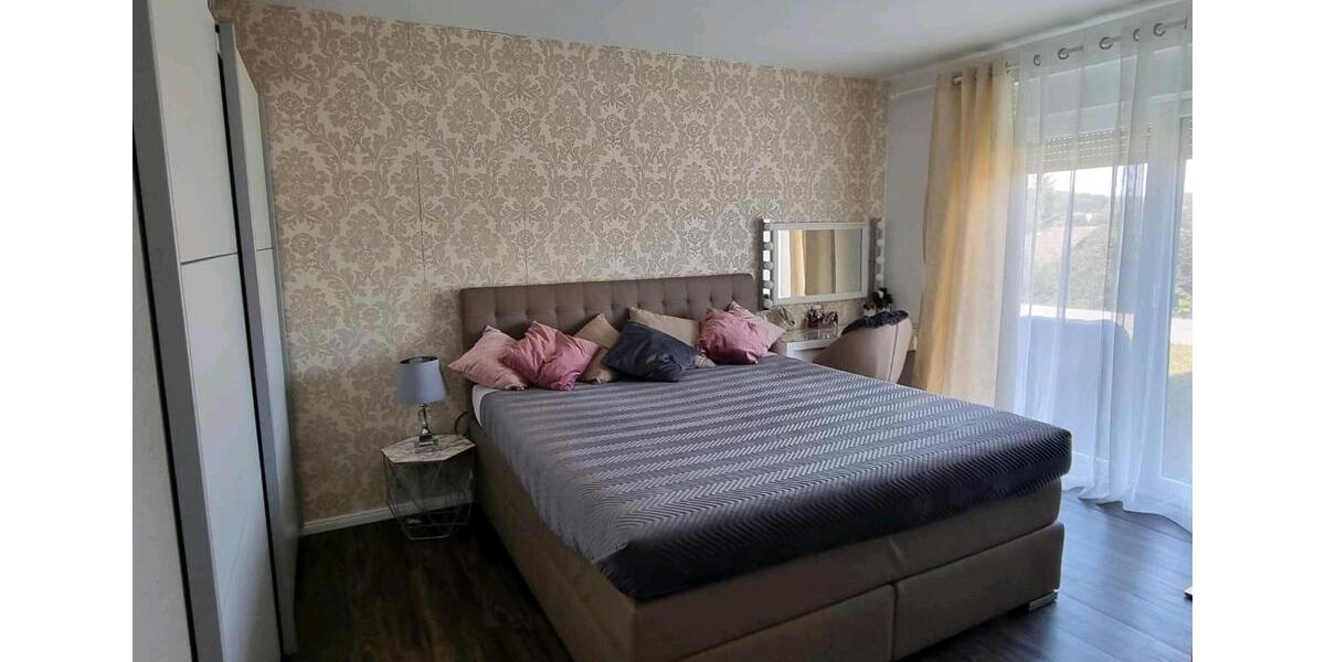 Einfamilienhaus Burbach - 8 Zimmer, 570.000&euro; | Angebot:22469410