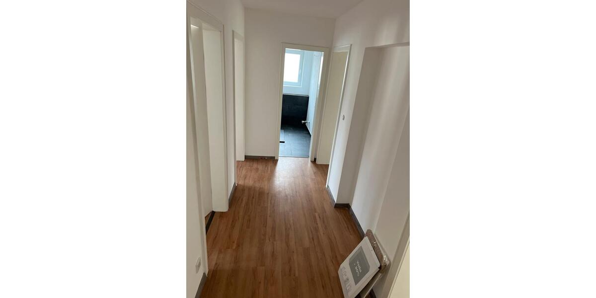 Erdgeschoßwohnung Hachenburg - 3 Zimmer, 77 m&sup2;, 770&euro; | Angebot:25299163