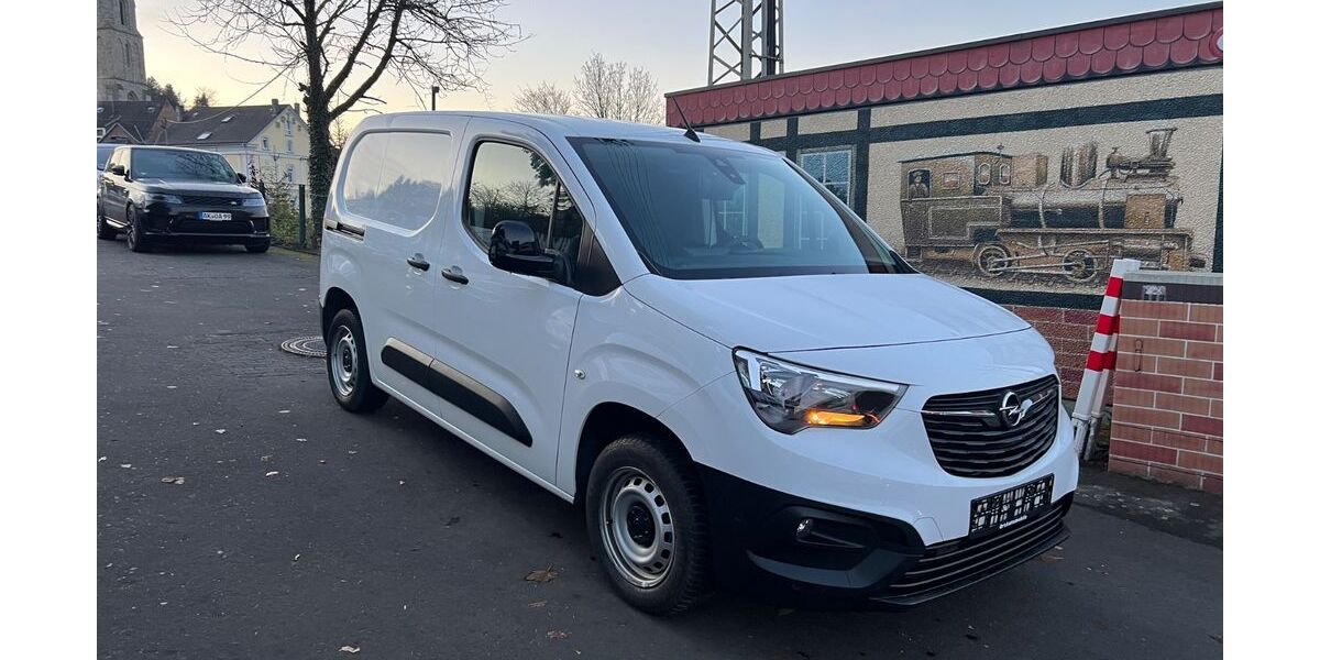 Opel Combo 37.800 km 9.500 &euro; Betzdorf 57518