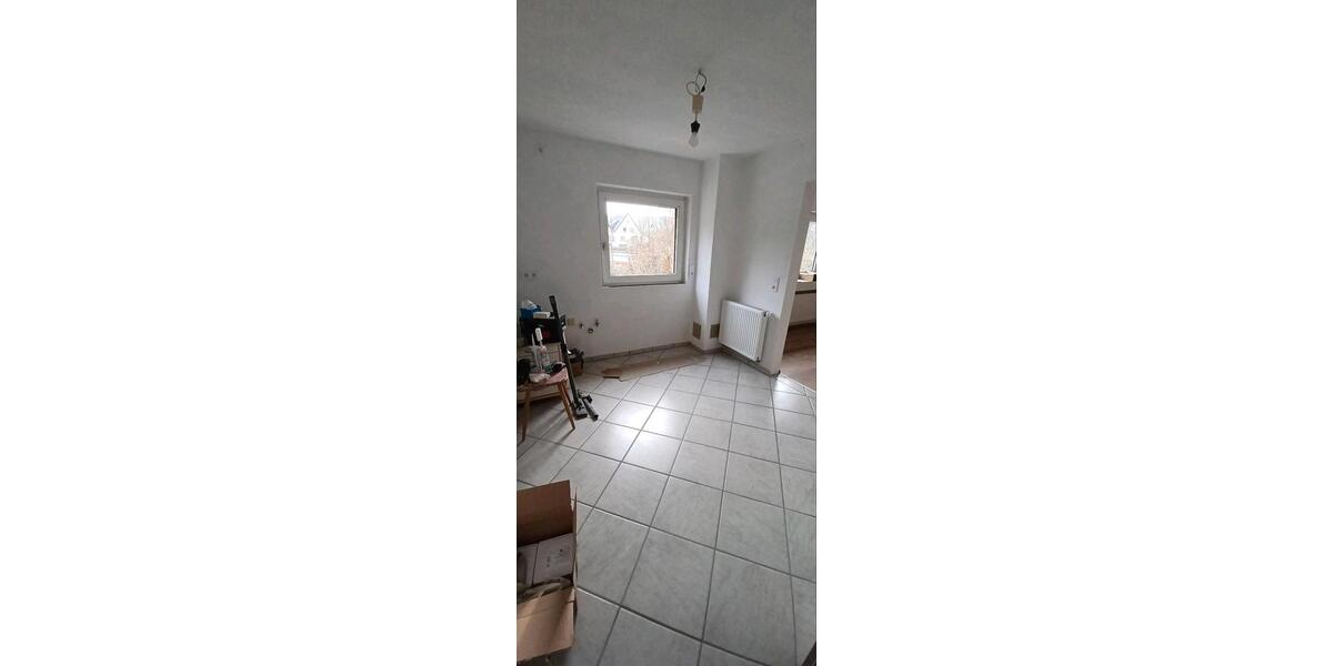 Einfamilienhaus Scheuerfeld - 3 Zimmer, 80 m&sup2;, 850&euro; | Angebot:25172916