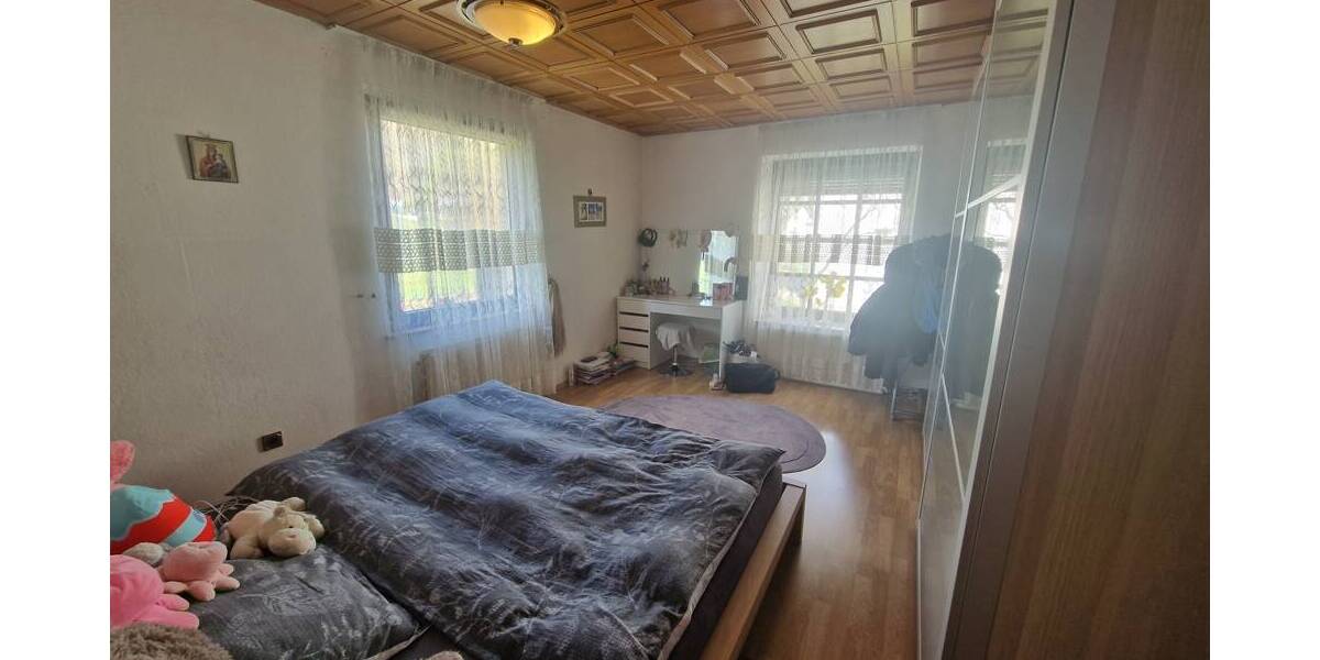 Einfamilienhaus Siegen Niederschelden - 7 Zimmer, 154 m&sup2;, 275.000&euro; | Angebot:26204539