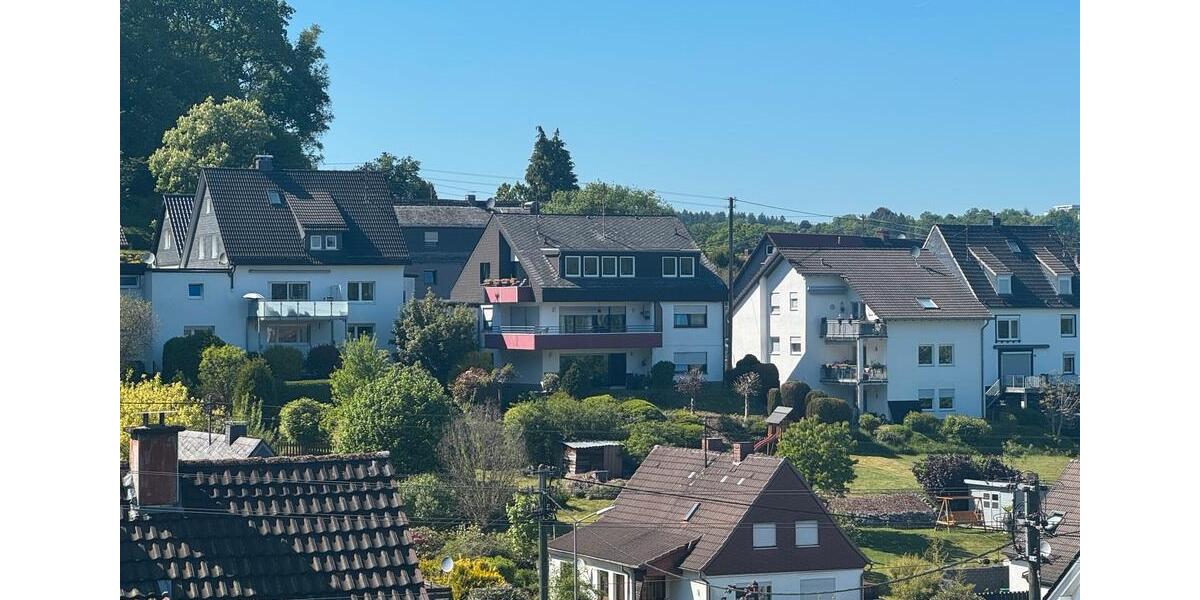 Mehrfamilienhaus, Wohnhaus Siegen Dillnhütten - 9 Zimmer, 301 m&sup2;, 430.000&euro; | Angebot:25376158