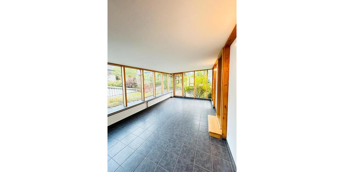 Etagenwohnung Netphen - 5 Zimmer, 110 m&sup2;, 1.150&euro; | Angebot:26496109