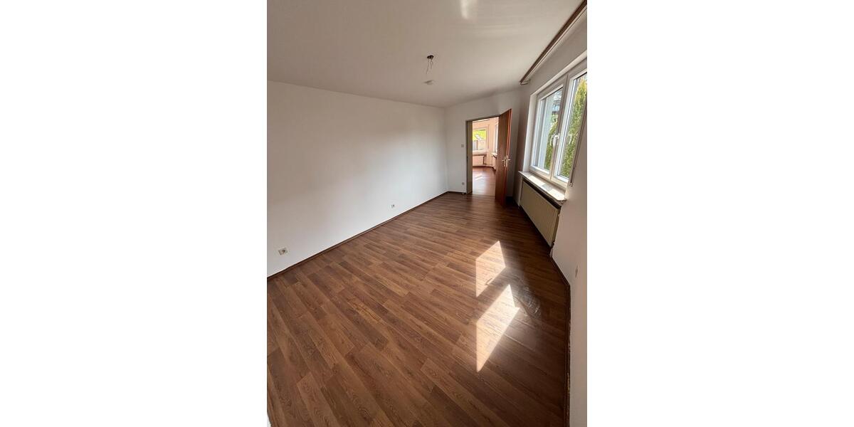 Erdgeschoßwohnung Olpe - 2 Zimmer, 60 m&sup2;, 600&euro; | Angebot:26045456