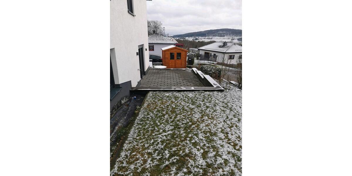 Erdgeschoßwohnung Hof - 3 Zimmer, 83 m&sup2;, 600&euro; | Angebot:26659472