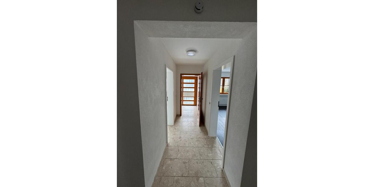 Erdgeschoßwohnung Siegen Dillnhütten - 2 Zimmer, 60 m&sup2;, 750&euro; | Angebot:25635906