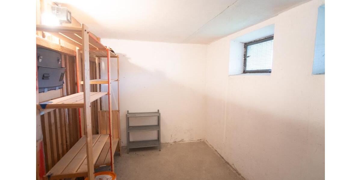 Einfamilienhaus Siegen - 3.5 Zimmer, 78 m&sup2;, 165.000&euro; | Angebot:25054899