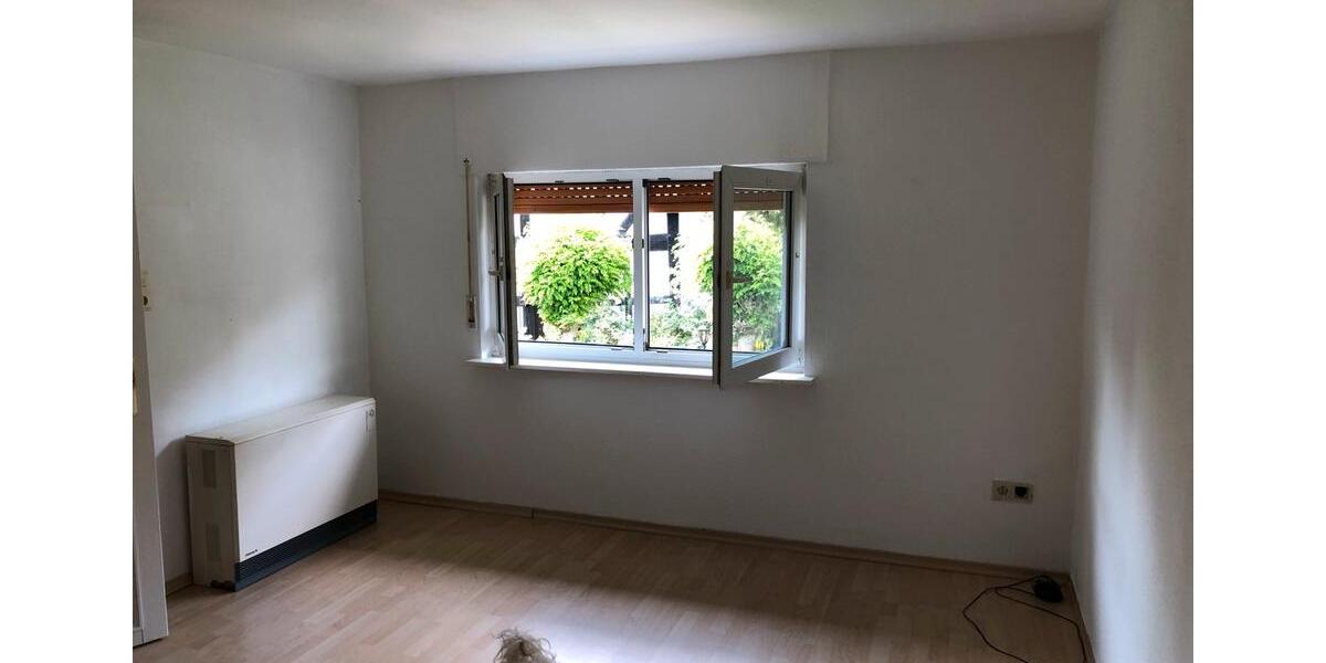Etagenwohnung Scheuerfeld - 3 Zimmer, 70 m&sup2;, 550&euro; | Angebot:25982067