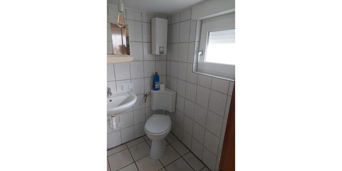 Erdgeschoßwohnung Netphen - 1 Zimmer, 42 m&sup2;, 300&euro; | Angebot:25640160