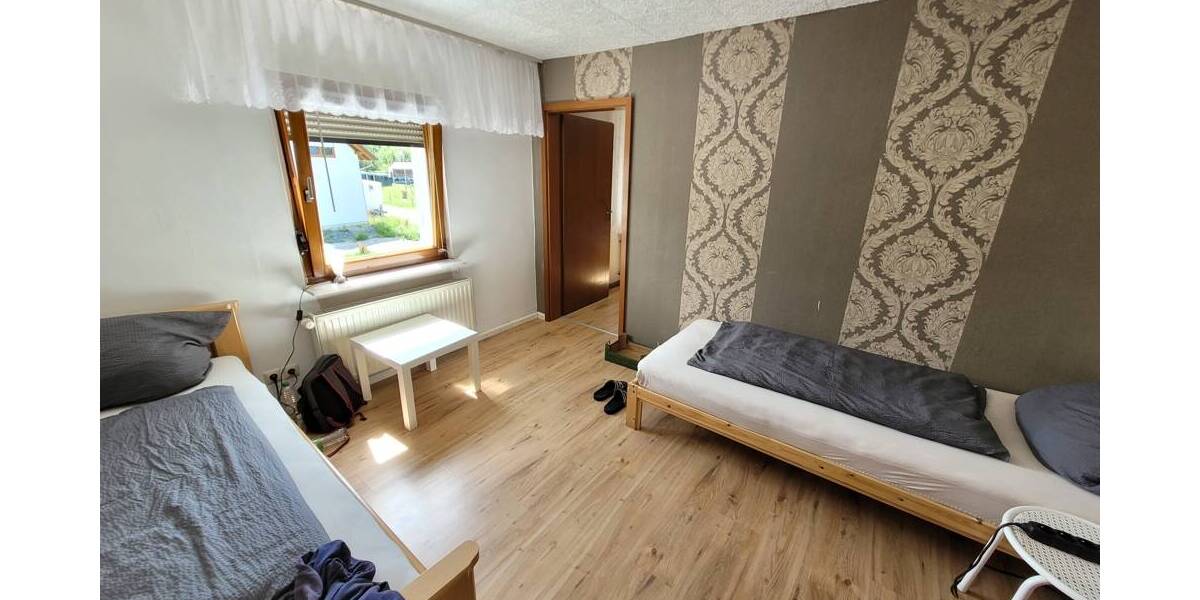 Mehrfamilienhaus, Wohnhaus Netphen / Hainchen Hainchen - 9 Zimmer, 205 m&sup2;, 299.000&euro; | Angebot:25700453