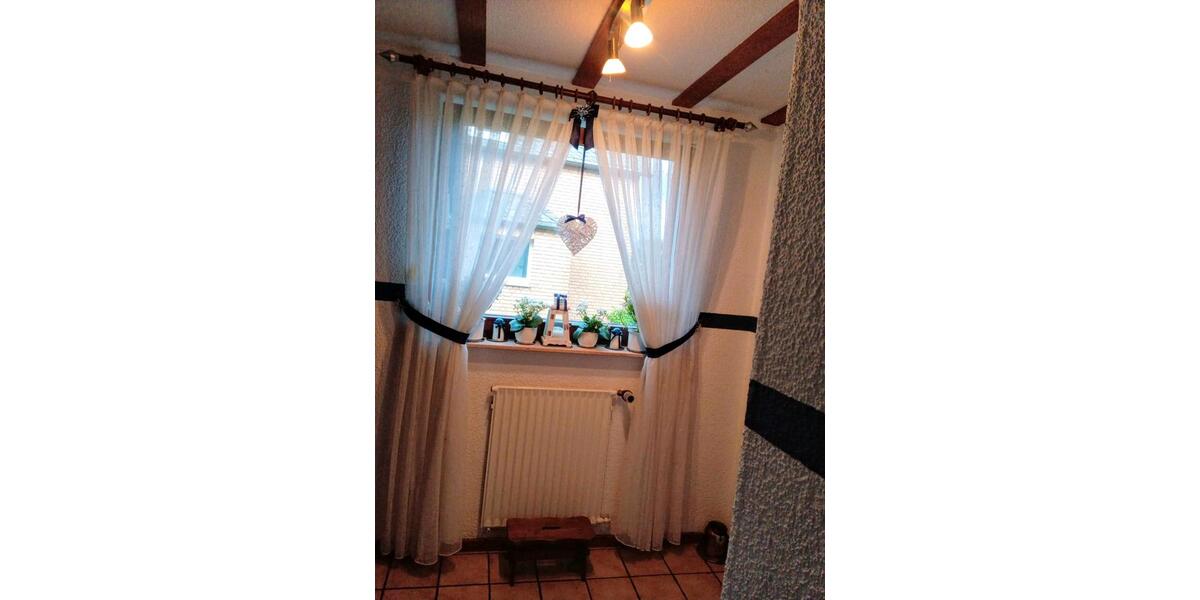 Etagenwohnung Weitefeld - 2 Zimmer, 67 m&sup2;, 490&euro; | Angebot:26047387