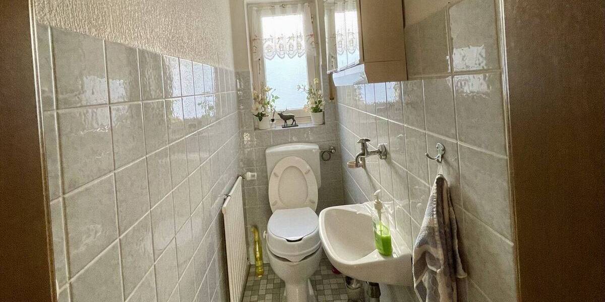 Doppelhaushälfte Kirchhundem / Heinsberg Heinsberg - 1 Zimmer, 196 m&sup2;, 130.000&euro; | Angebot:25688448