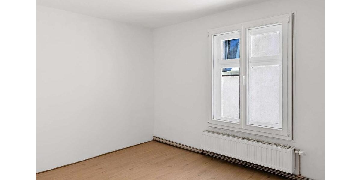 Dachgeschoßwohnung Bad Laasphe - 3 Zimmer, 74 m&sup2;, 686&euro; | Angebot:26031849