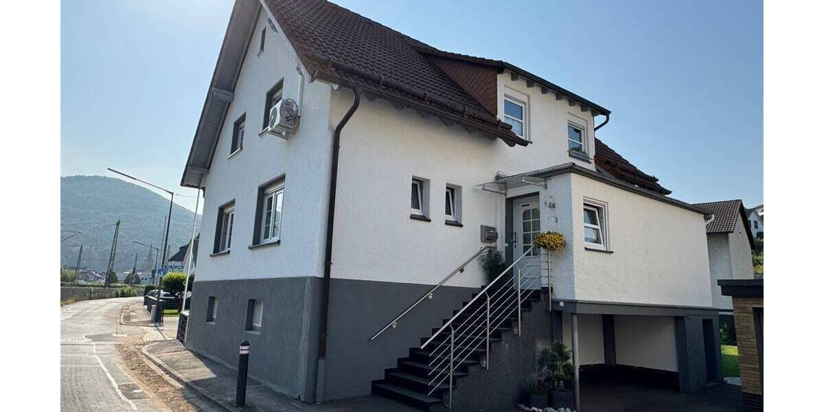 Mehrfamilienhaus, Wohnhaus Lennestadt Meggen - 9 Zimmer, 244 m&sup2;, 395.000&euro; | Angebot:25771706