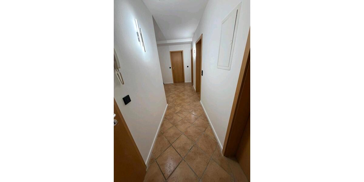 Etagenwohnung Olpe - 3 Zimmer, 80 m&sup2;, 1.000&euro; | Angebot:25361907