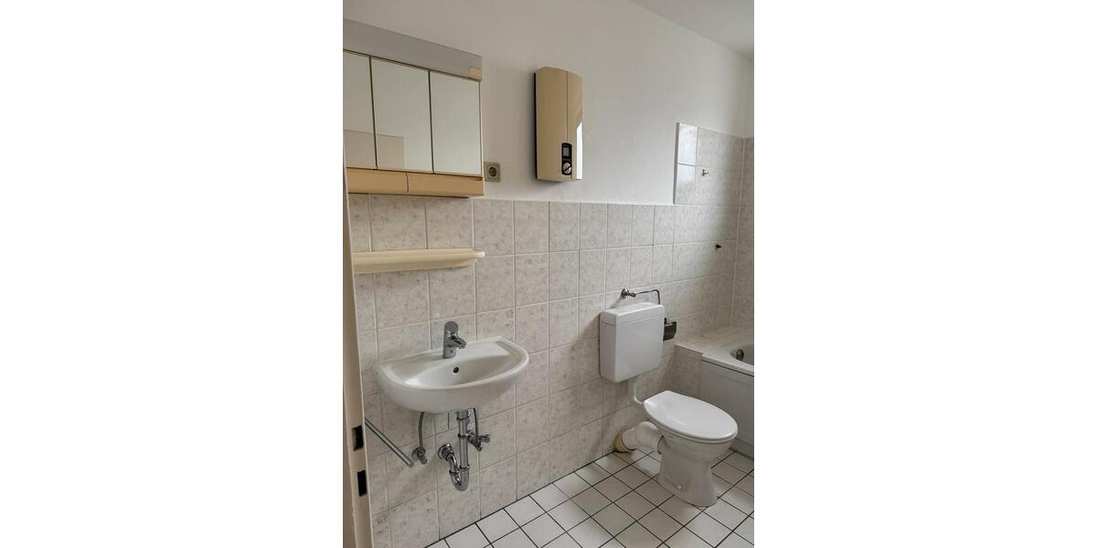 Etagenwohnung Siegen Kaan-Marienborn - 2 Zimmer, 66 m&sup2;, 595&euro; | Angebot:25967609