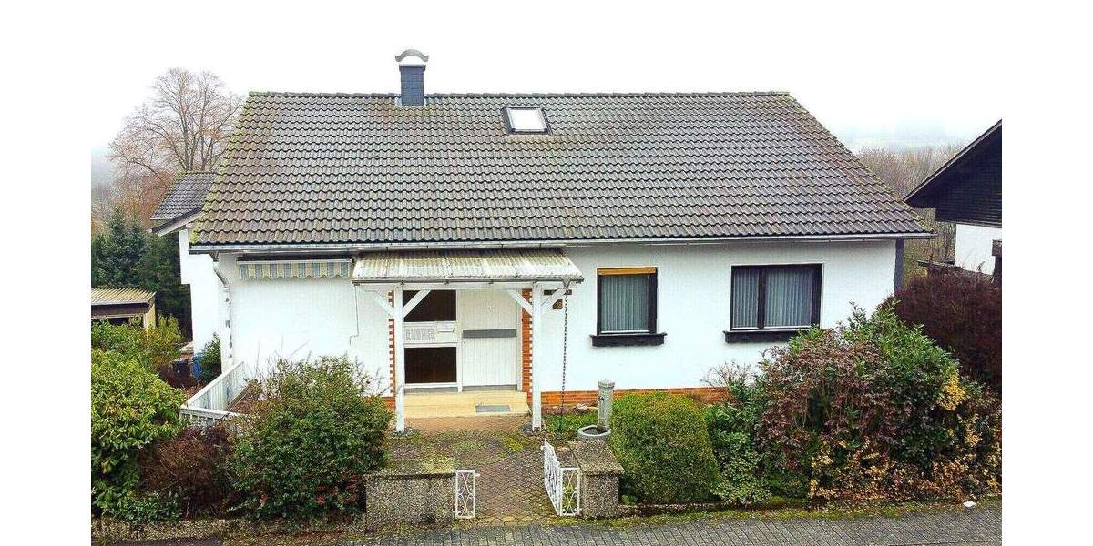 Einfamilienhaus Dietzhölztal / Steinbrücken Steinbrücken - 8 Zimmer, 200 m&sup2;, 259.000&euro; | Angebot:25675388