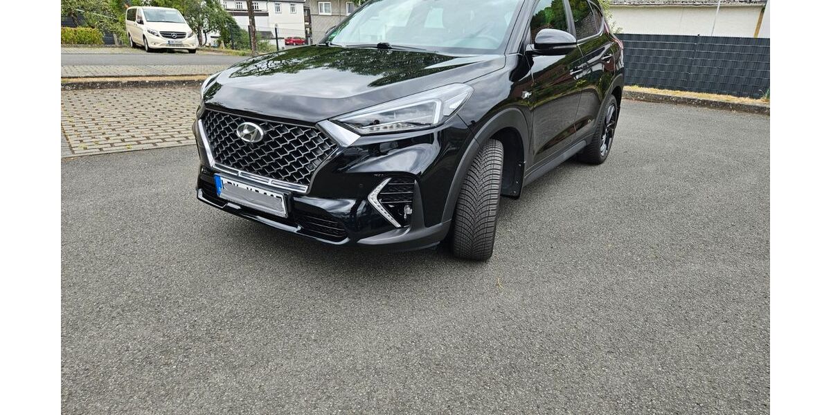 Hyundai TUCSON 110.200 km 19.850 &euro; Herborn 35745