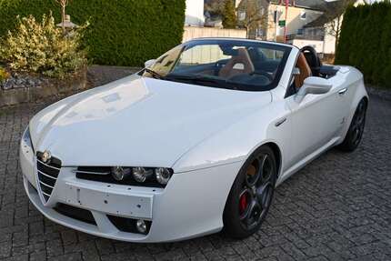 Alfa Romeo Spider 33.983 km 24.500 &euro; Unnau 57648