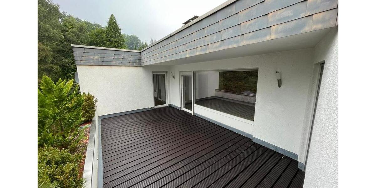 Mehrfamilienhaus, Wohnhaus Siegen - 6 Zimmer, 180 m&sup2;, 415.000&euro; | Angebot:26050999