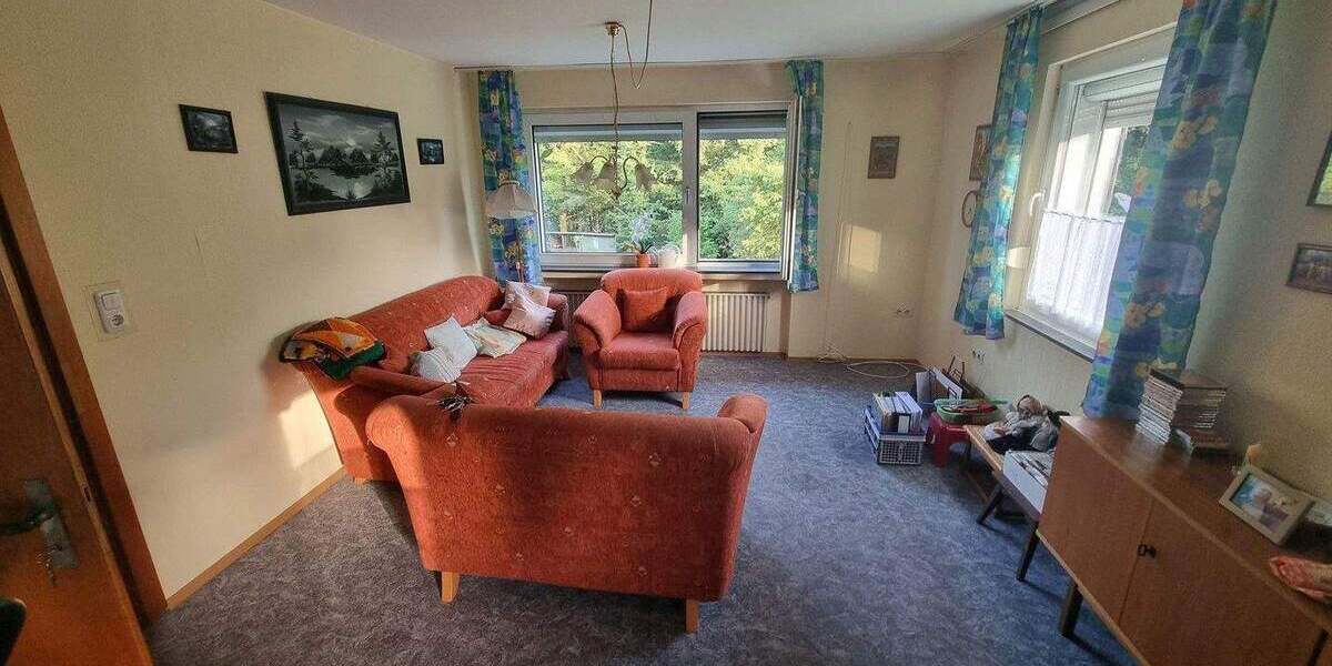 Einfamilienhaus Hilchenbach - Allenbach Allenbach - 7 Zimmer, 150 m&sup2;, 230.000&euro; | Angebot:25877540