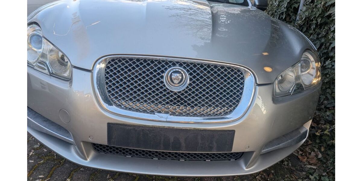 Jaguar XF 157.913 km 5.500 &euro; Siegen 57076