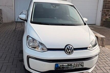 VW e-up! 62.000 km 10.000 &euro; Lennestadt 57368