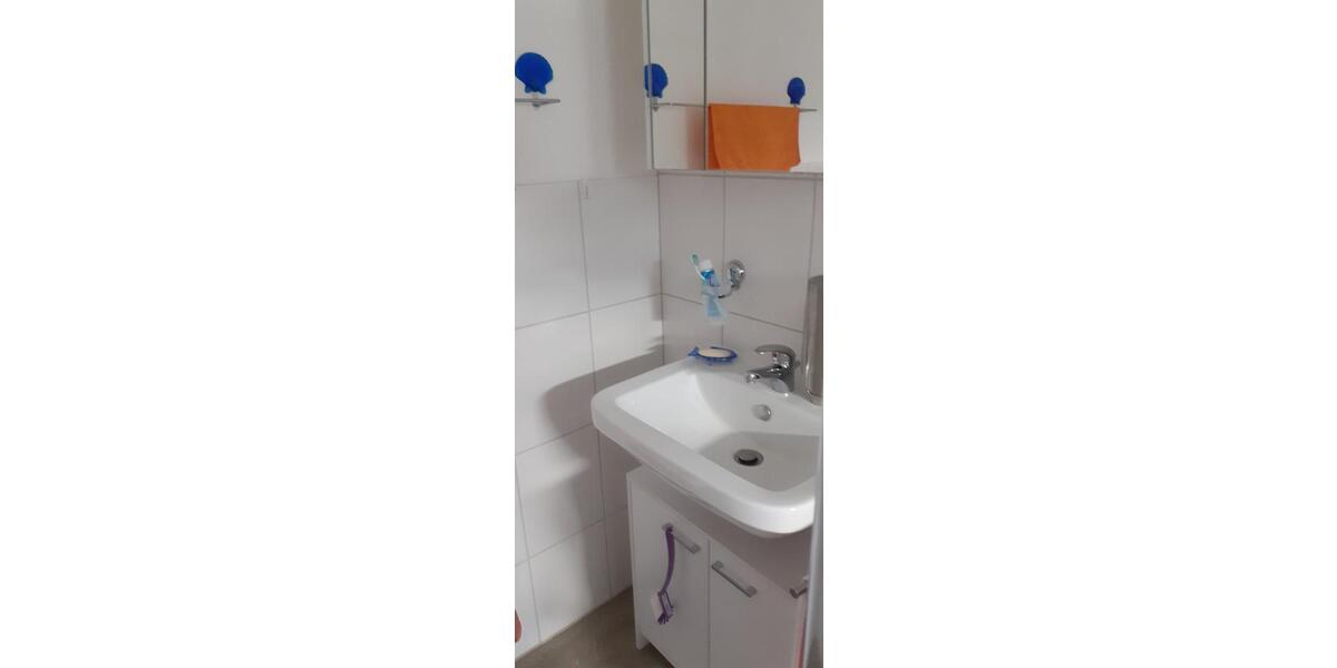 Dachgeschoßwohnung Waldbröl - 2 Zimmer, 51 m&sup2;, 405&euro; | Angebot:26025032