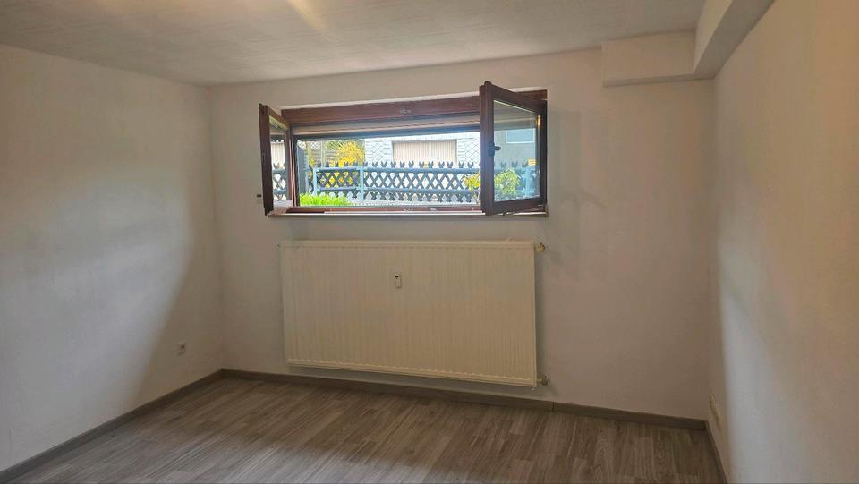 Erdgeschoßwohnung Hof - 1 Zimmer, 40 m&sup2;, 420&euro; | Angebot:26030654