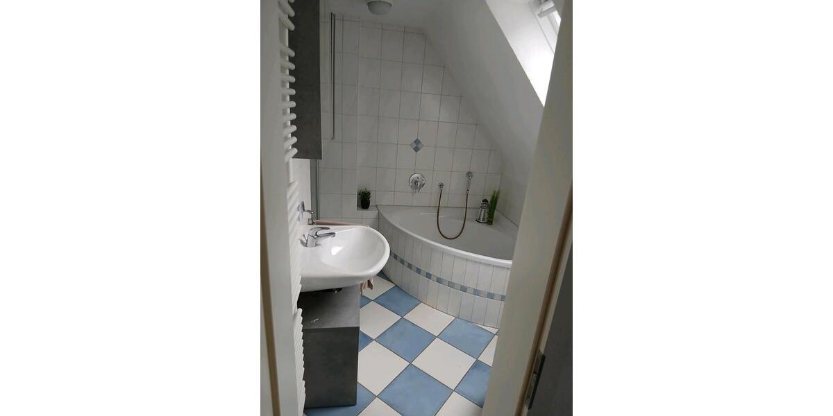 Etagenwohnung Siegen Kaan-Marienborn - 2 Zimmer, 85 m&sup2;, 840&euro; | Angebot:25635991