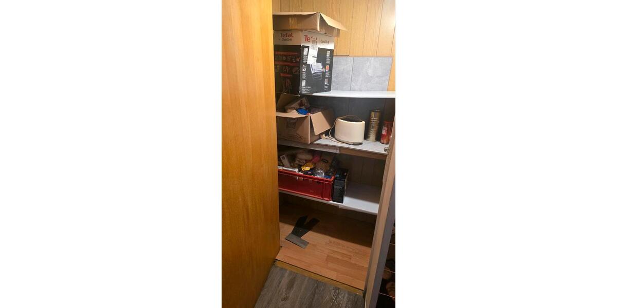 Erdgeschoßwohnung Hof - 1 Zimmer, 40 m&sup2;, 420&euro; | Angebot:26030654