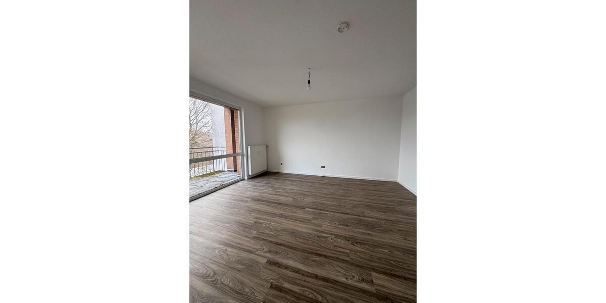 Etagenwohnung Siegen Dillnhütten - 4 Zimmer, 80 m&sup2;, 1.000&euro; | Angebot:26635278