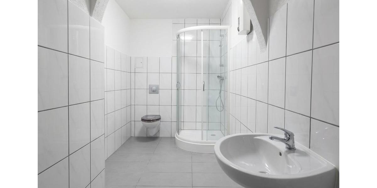 Etagenwohnung Siegen Dillnhütten - 2 Zimmer, 92 m&sup2;, 550&euro; | Angebot:26468213