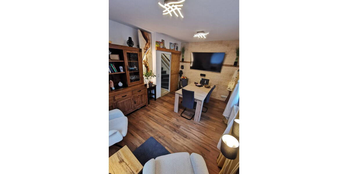 Mehrfamilienhaus, Wohnhaus Siegen Eiserfeld - 4 Zimmer, 103 m&sup2;, 239.000&euro; | Angebot:26202174