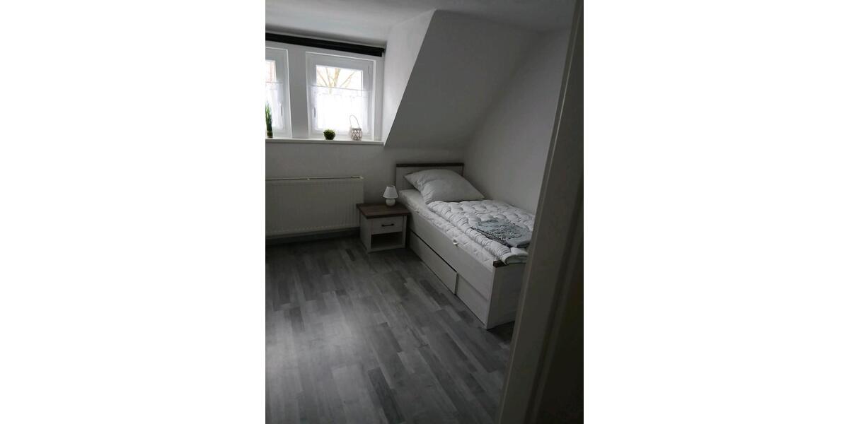 Etagenwohnung Siegen Kaan-Marienborn - 2 Zimmer, 85 m&sup2;, 840&euro; | Angebot:25635991
