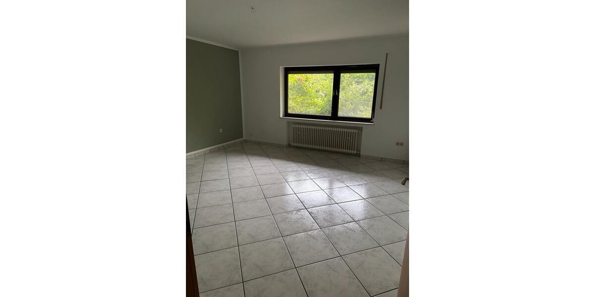 Erdgeschoßwohnung Morsbach - 2 Zimmer, 90 m&sup2;, 700&euro; | Angebot:25936370
