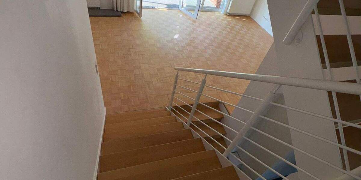 Reihenhaus Siegen Kaan-Marienborn - 4 Zimmer, 115 m&sup2;, 1.200&euro; | Angebot:25729627