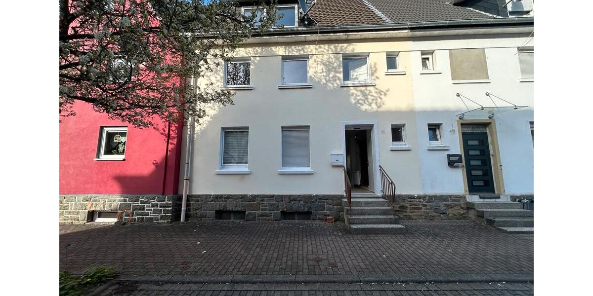 Reihenhaus Wissen - 7 Zimmer, 115 m&sup2;, 150.000&euro; | Angebot:26049997