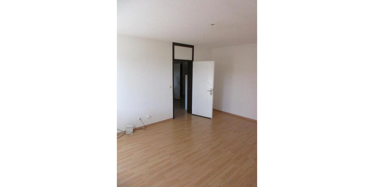 Erdgeschoßwohnung Siegen Weidenau - 3 Zimmer, 78 m&sup2;, 610&euro; | Angebot:25906212