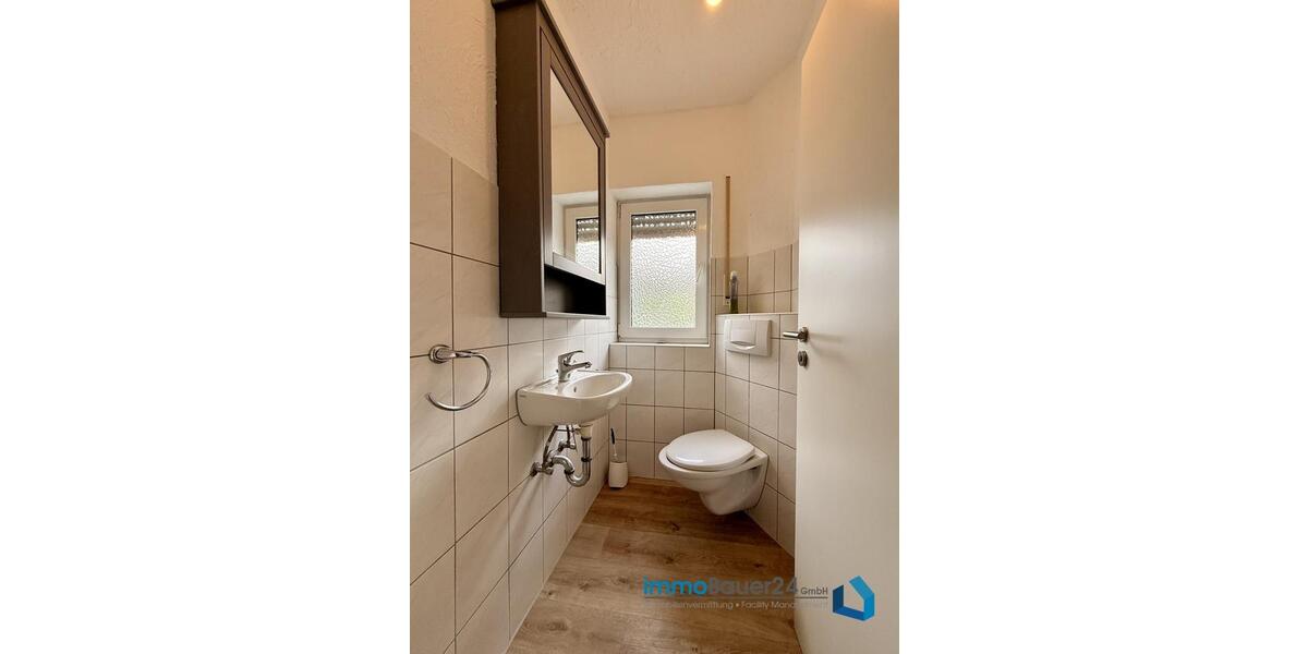 Dachgeschoßwohnung Mudersbach - 3 Zimmer, 99 m&sup2;, 941&euro; | Angebot:26649392