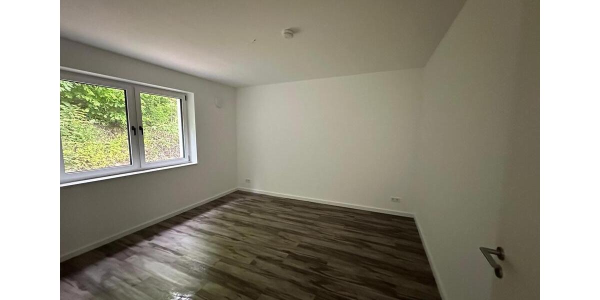 Etagenwohnung Lennestadt - 3 Zimmer, 85 m&sup2;, 935&euro; | Angebot:25718282