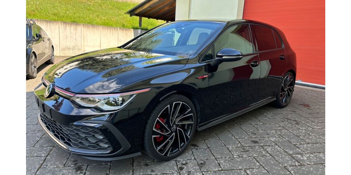 VW Golf 64.280 km 26.499 &euro; Dillenburg 35685